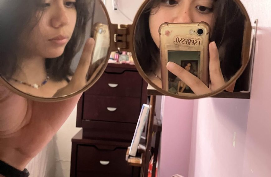 Isabella Coronel Autorretrato